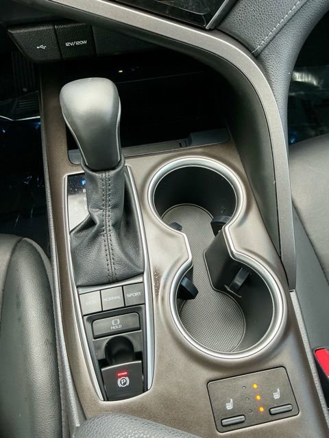 Used 2023 Toyota Camry XLE w/ Navigation Package image 18