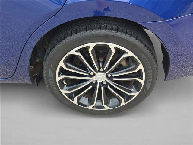 Used 2015 Toyota Corolla S FWD image 25
