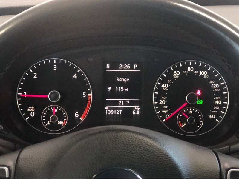 Used 2015 Volkswagen Passat TDI SEL Premium FWD image 15