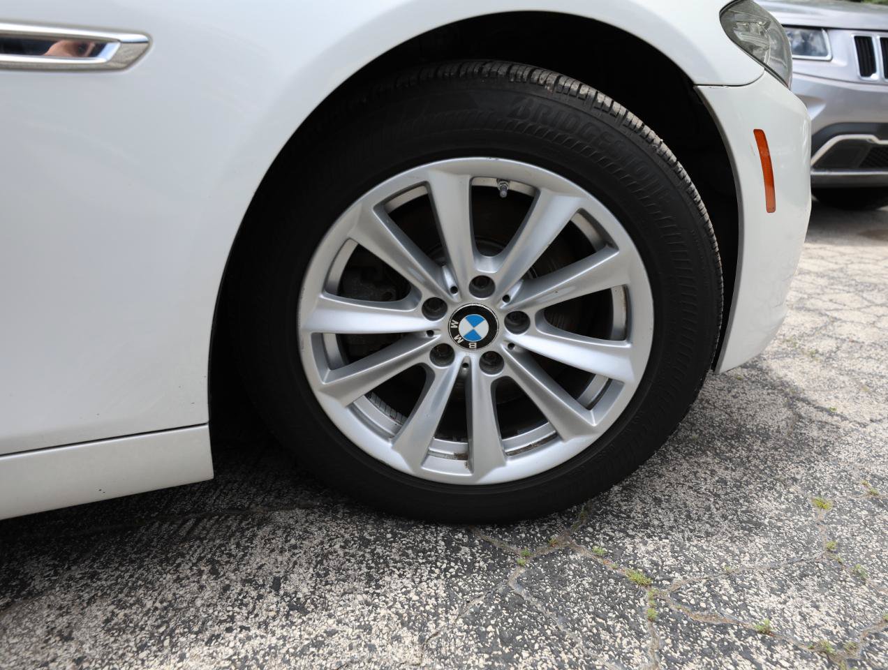 Used 2016 BMW 528i xDrive Sedan AWD/4WD image 9