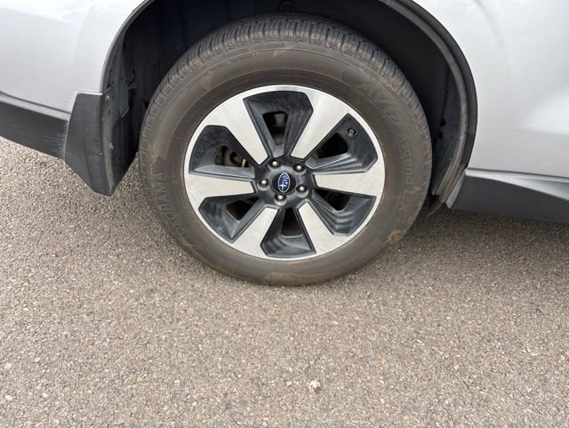 Used 2017 Subaru Forester 2.5i Limited w/ Protection Package #2 AWD/4WD image 12