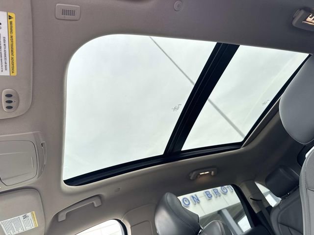 Used 2019 Lincoln Nautilus Reserve FWD image 19