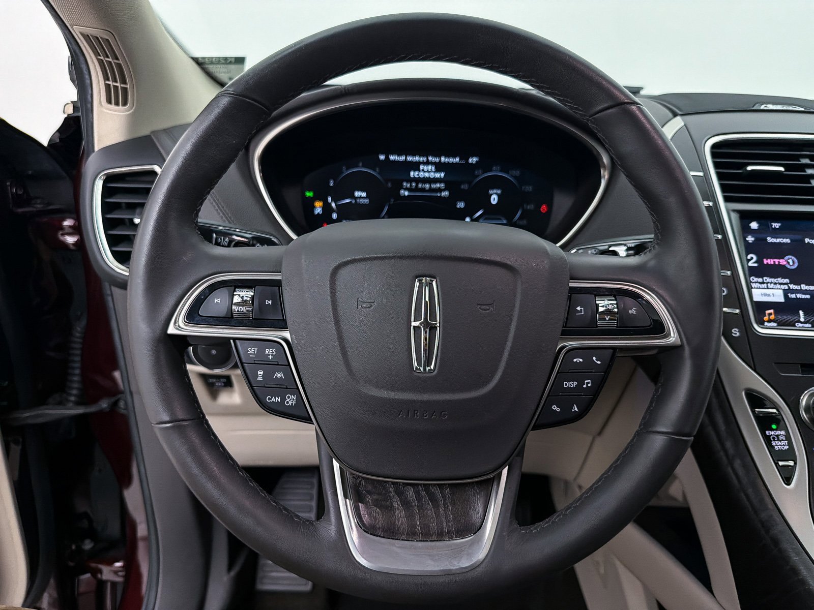 Used 2019 Lincoln Nautilus Reserve image 4