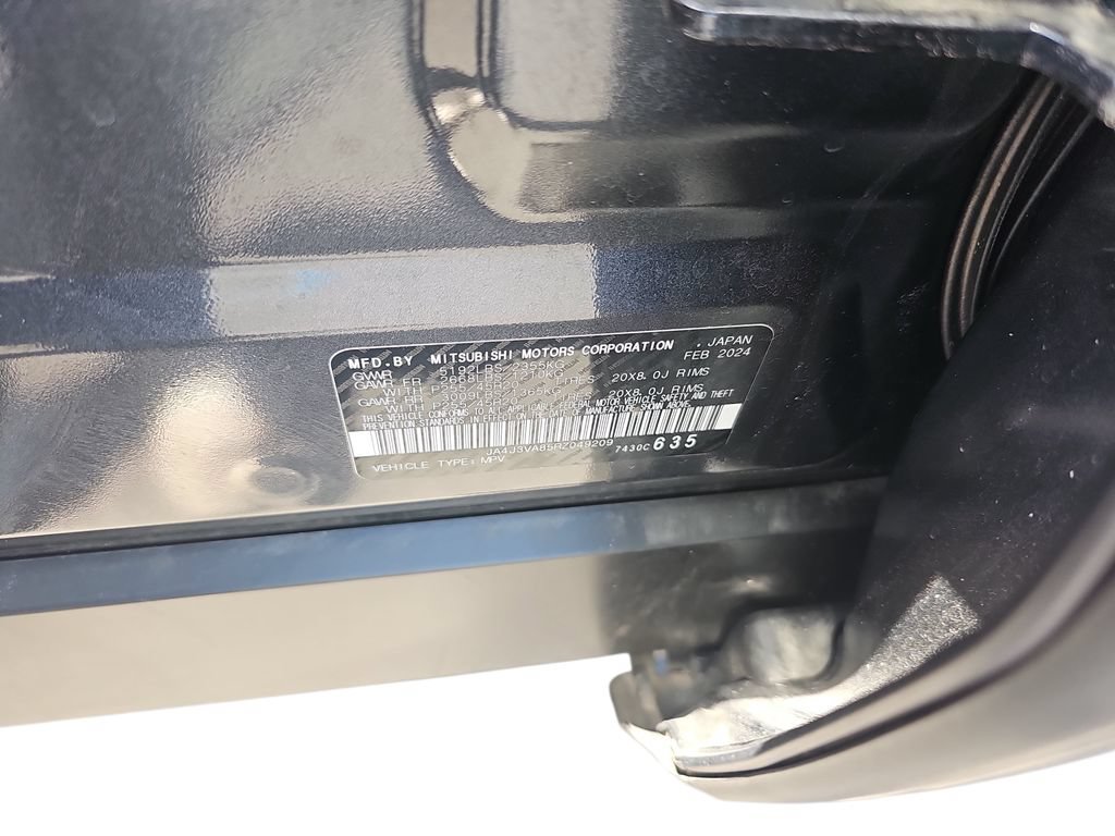 Used 2024 Mitsubishi Outlander SE FWD image 32