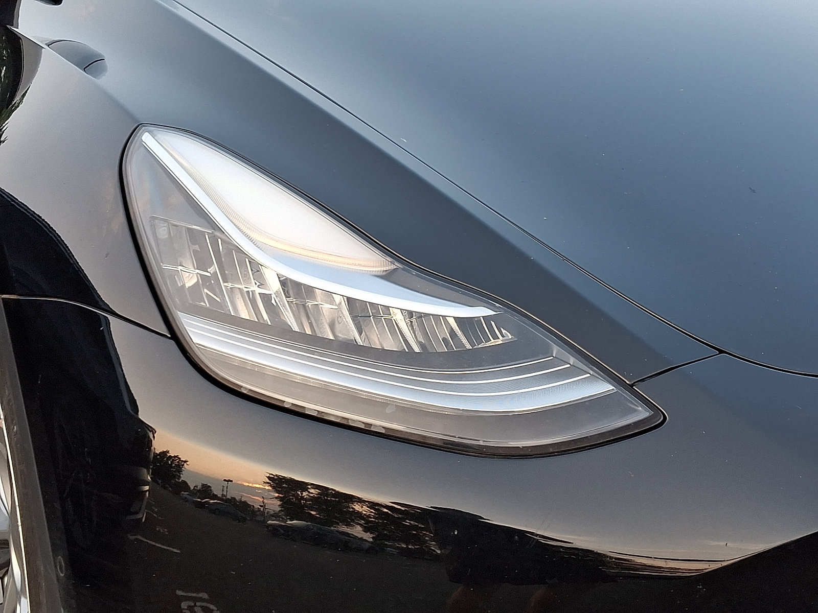 Used 2022 Tesla Model Y Long Range AWD/4WD image 7