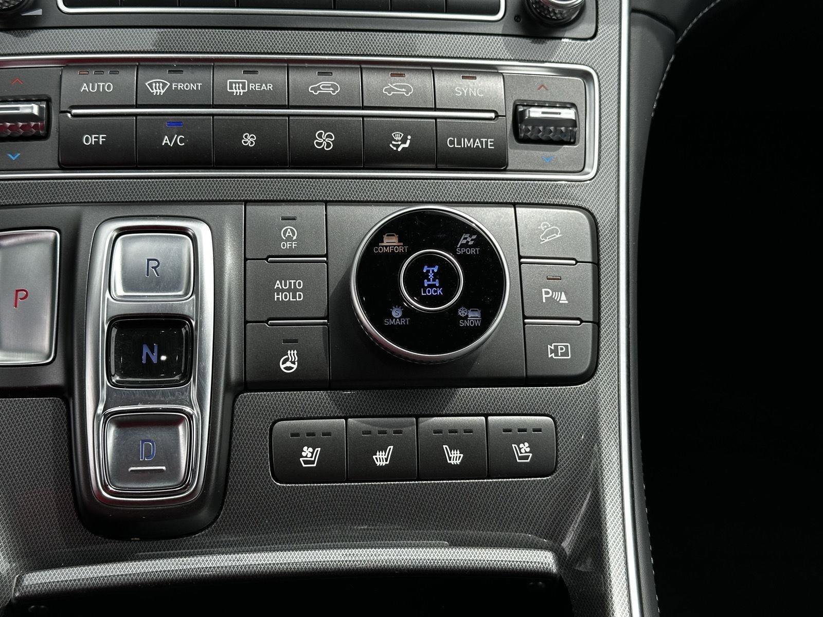 Used 2022 Hyundai Santa Fe Calligraphy AWD/4WD image 29