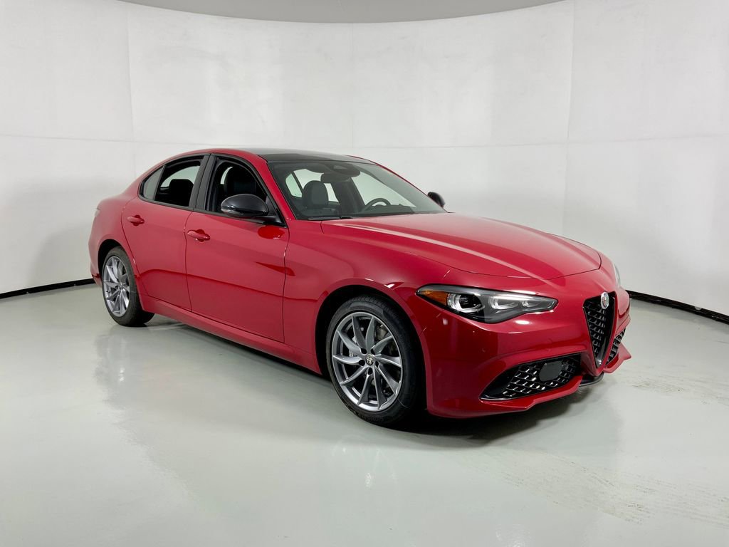 New 2026 Alfa Romeo Giulia AWD image 4