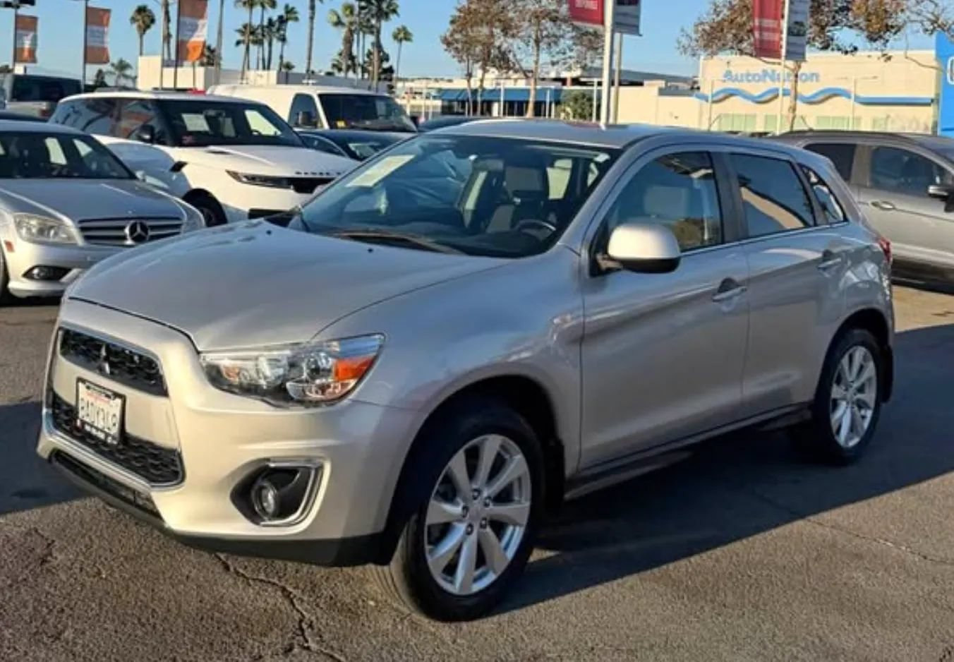 Used 2013 Mitsubishi Outlander Sport SE FWD image 2