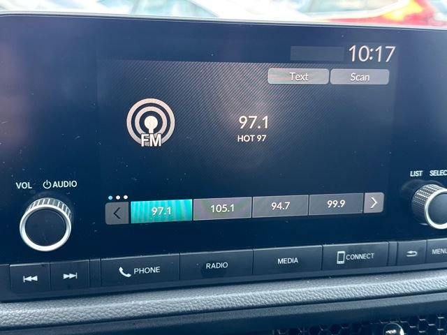 Used 2025 Honda CR-V EX image 9