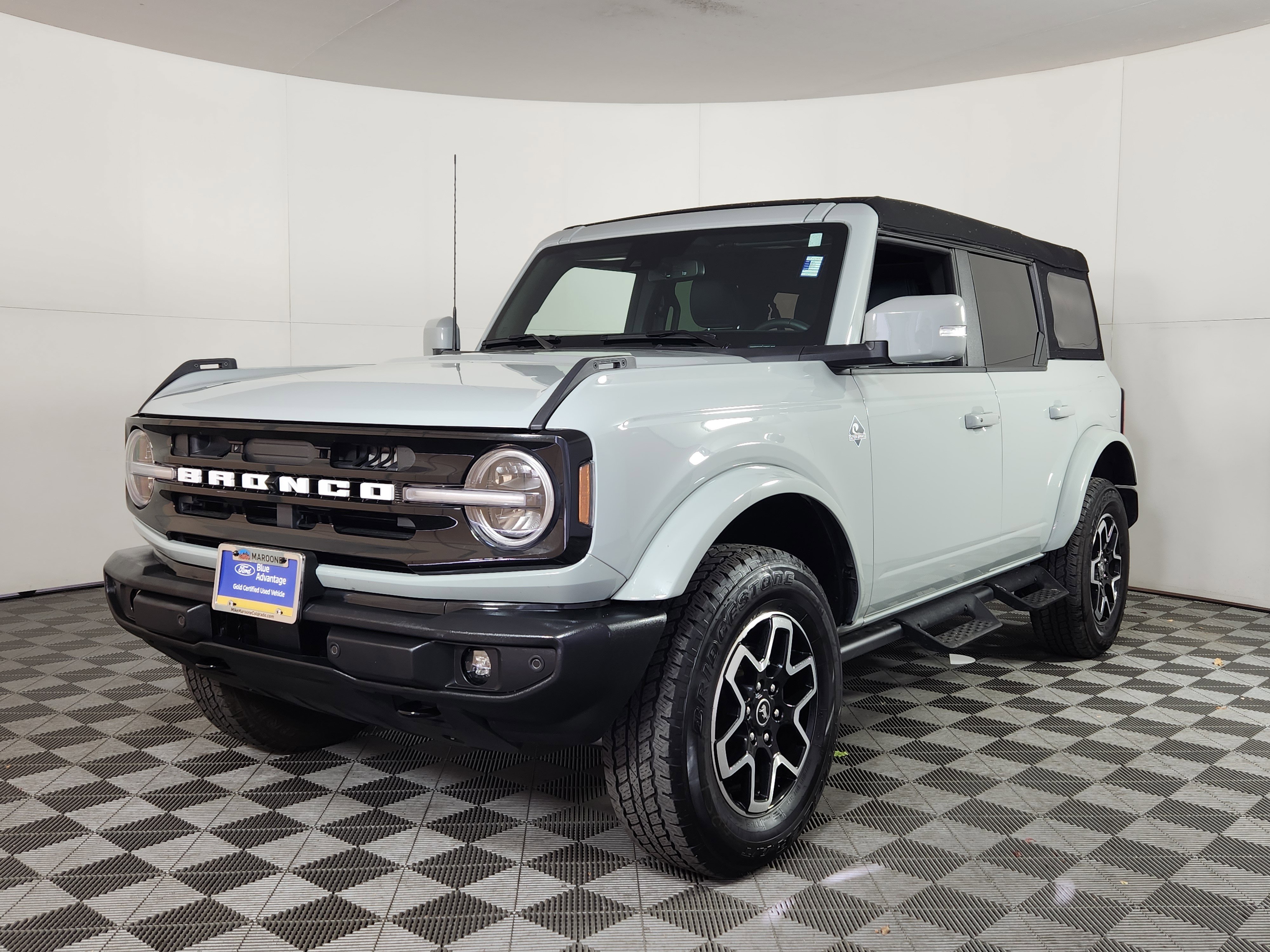 Certified 2024 Ford Bronco Outer Banks image 3