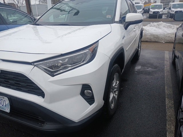 Used 2021 Toyota RAV4 XLE w/ Convenience Package video 1