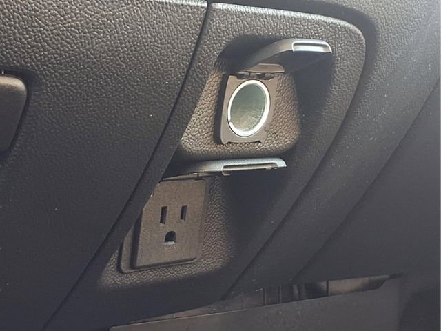 Certified 2017 Chevrolet Silverado 1500 LT w/ All Star Edition image 9