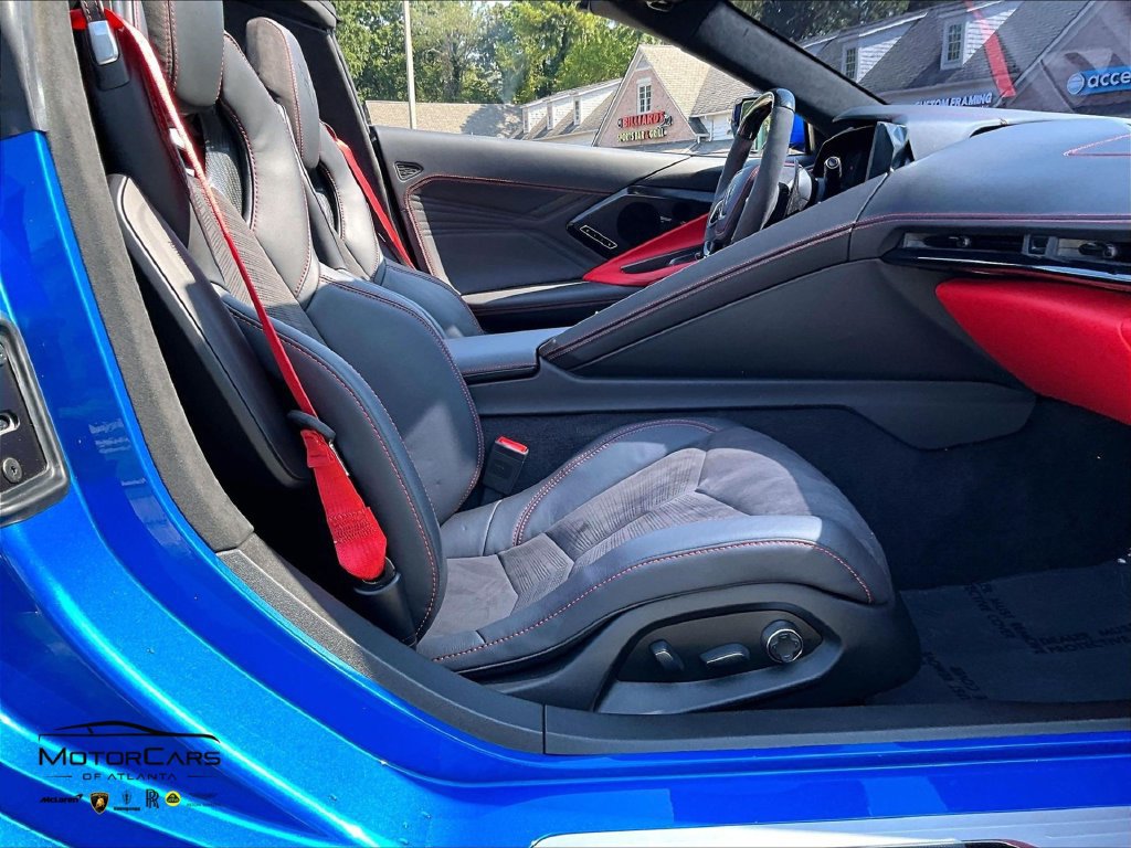 Used 2024 Chevrolet Corvette Z06 w/ Stealth Interior Trim Package RWD image 8