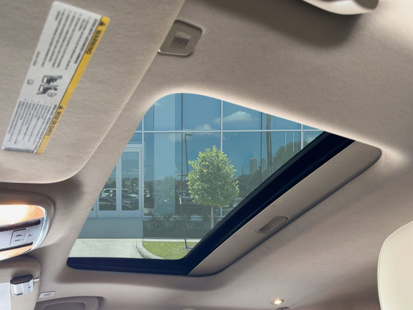 Used 2021 Jeep Grand Cherokee Limited image 16