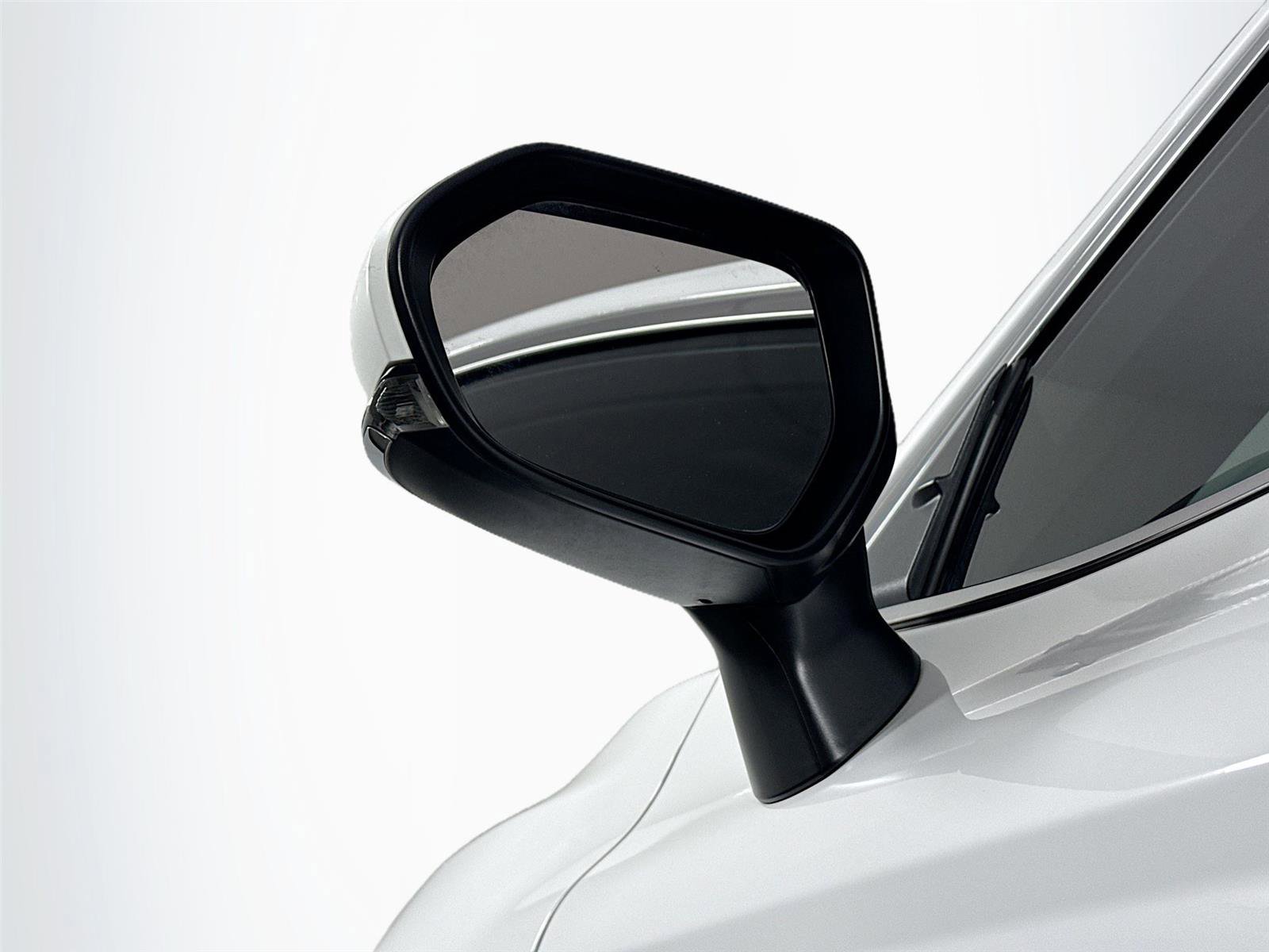 Certified 2023 Toyota Camry SE FWD image 5