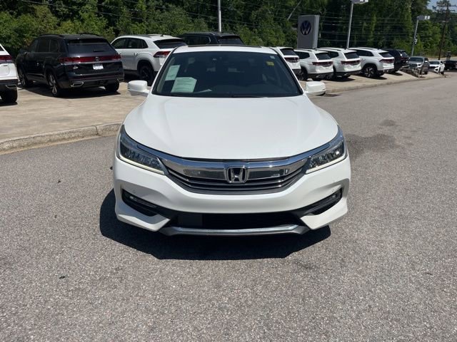 Used 2017 Honda Accord Touring image 35