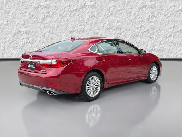 Used 2017 Lexus ES 350 w/ Accessory Package 2 FWD image 3