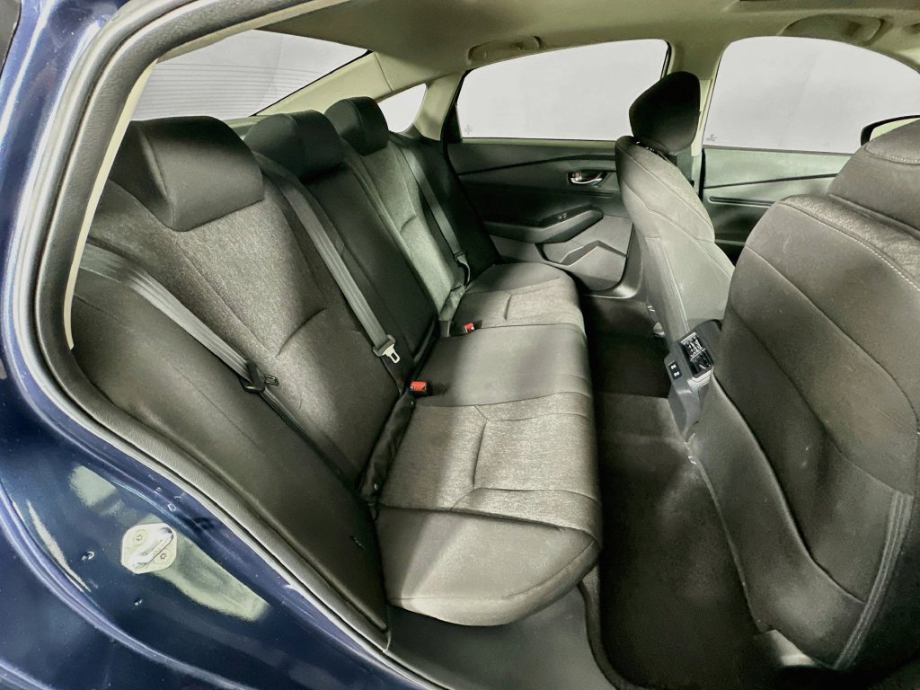 Used 2025 Honda Accord SE image 33