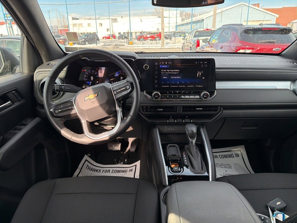 Used 2024 Chevrolet Colorado LT w/ LT Convenience Package II image 20