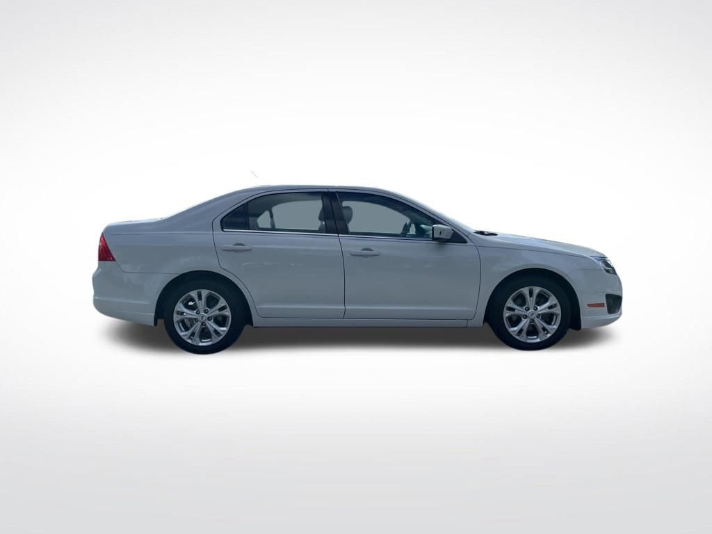 Used 2012 Ford Fusion SE FWD image 4