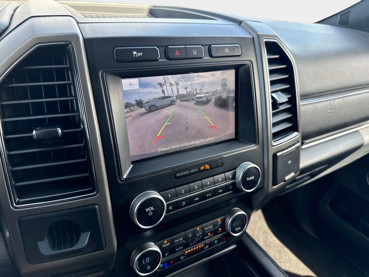 Used 2020 Ford Expedition XLT w/ Equipment Group 202A RWD image 22