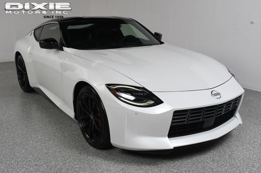 Used 2024 Nissan Z Performance w/ Floor Mat Package