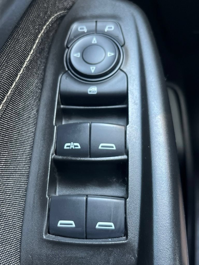 Used 2021 Chevrolet TrailBlazer ACTIV w/ Technology Package AWD/4WD image 6