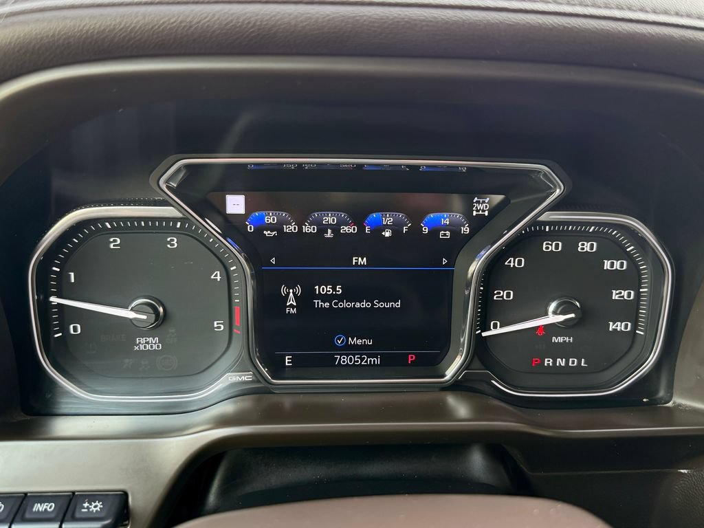 Used 2021 GMC Sierra 2500 Denali w/ Denali Ultimate Package AWD/4WD image 27