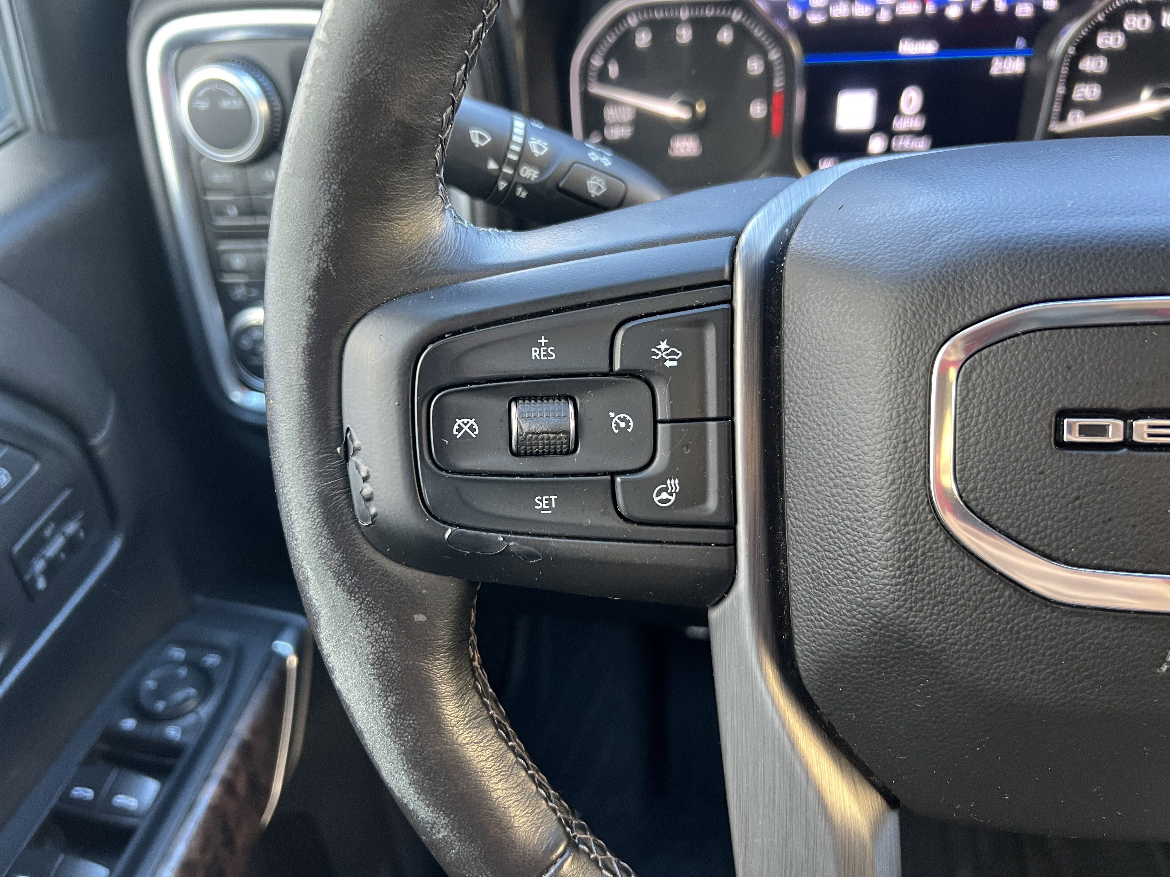Used 2020 GMC Sierra 1500 Denali w/ Denali Carbonpro Edition image 27