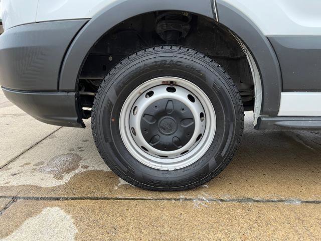 Used 2016 Ford Transit 350 XL image 30