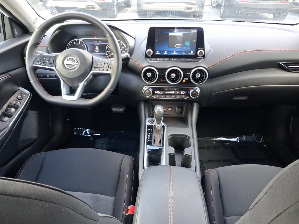 Certified 2025 Nissan Sentra SR FWD image 16