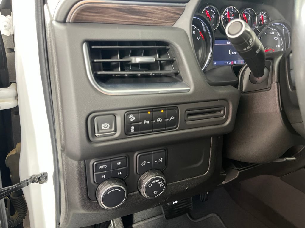 Used 2021 Chevrolet Tahoe Z71 AWD/4WD image 25