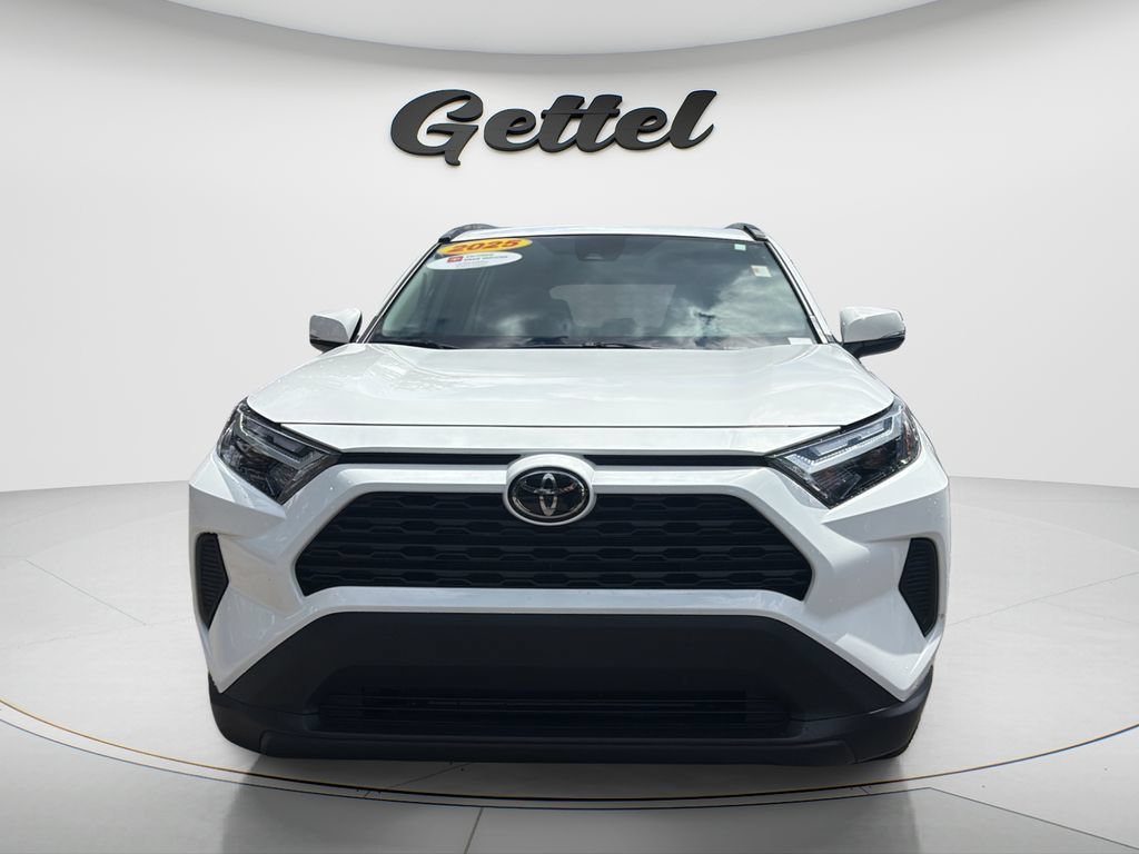 Used 2025 Toyota RAV4 XLE w/ Convenience Package FWD image 2