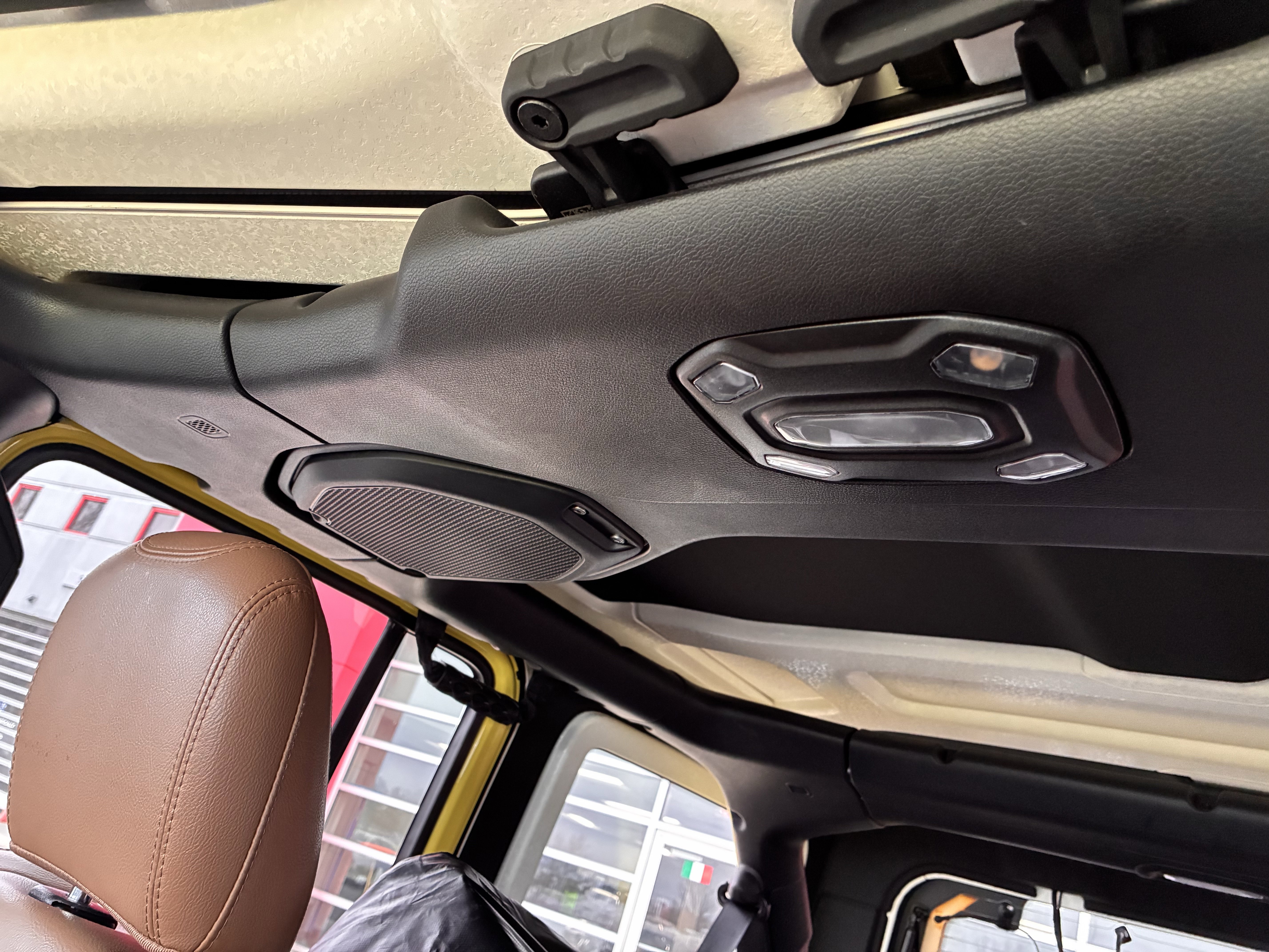 Used 2023 Jeep Wrangler Unlimited Sahara w/ Dual Top Group image 28