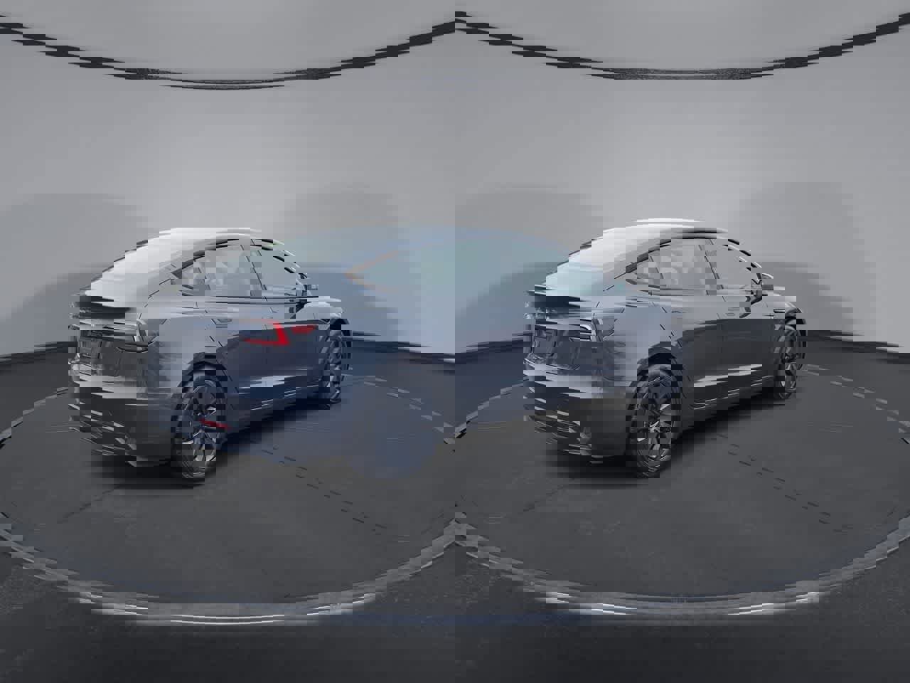 Used 2024 Tesla Model 3 Standard Range image 8