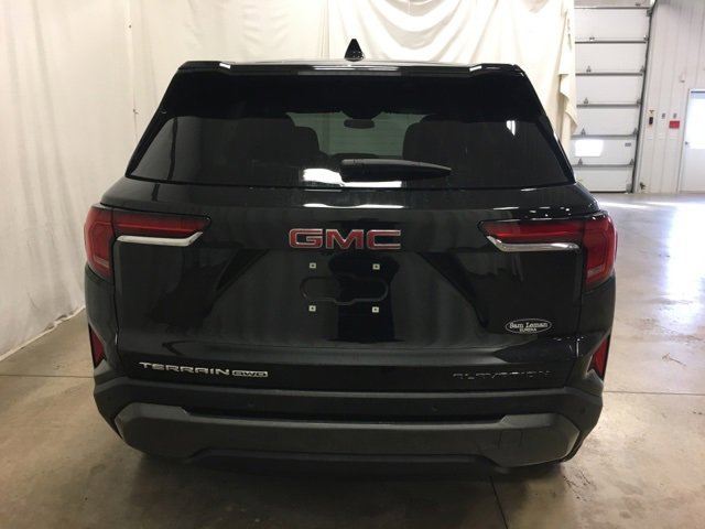 Used 2025 GMC Terrain Elevation image 5