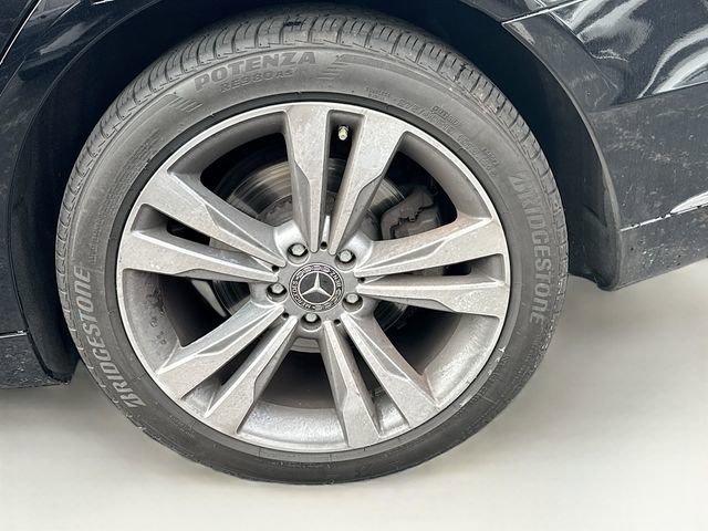 Used 2018 Mercedes-Benz S 560 4MATIC Sedan image 32