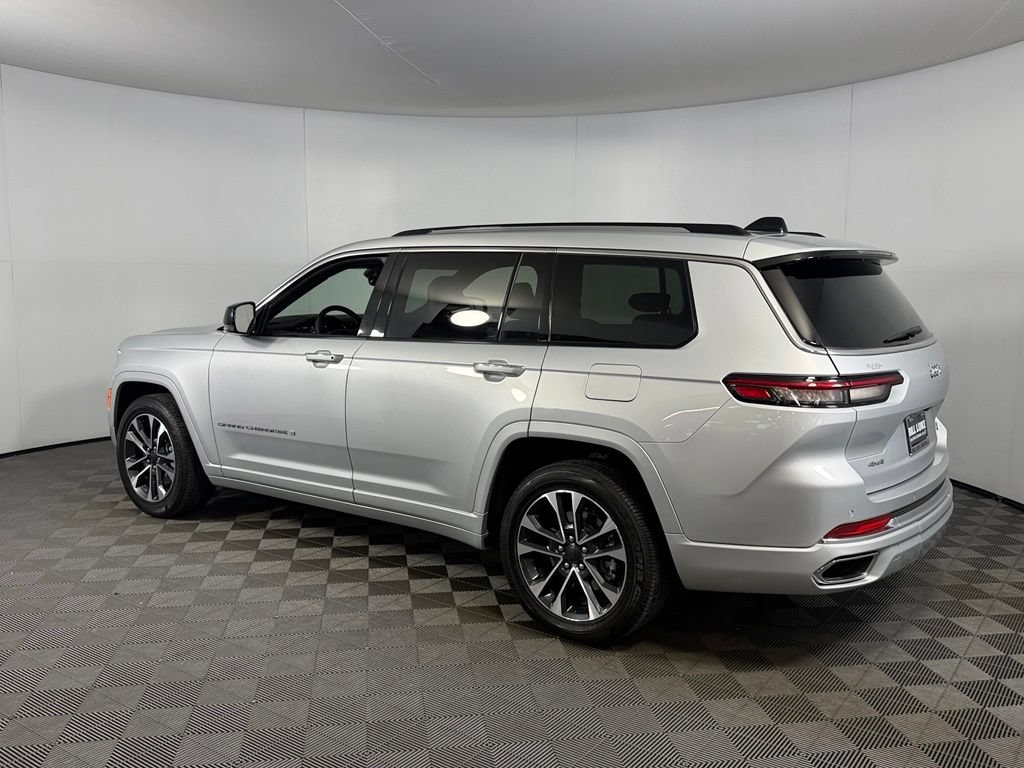 Used 2023 Jeep Grand Cherokee L Overland AWD/4WD image 10