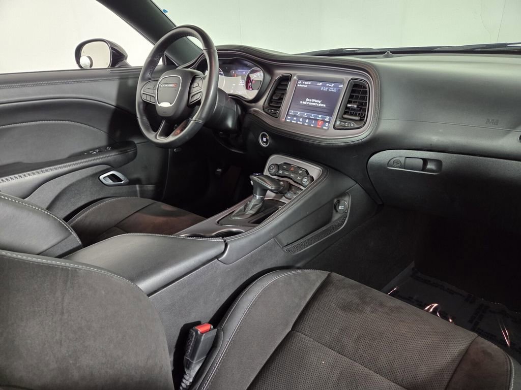 Certified 2023 Dodge Challenger R/T Scat Pack w/ Plus Package image 32