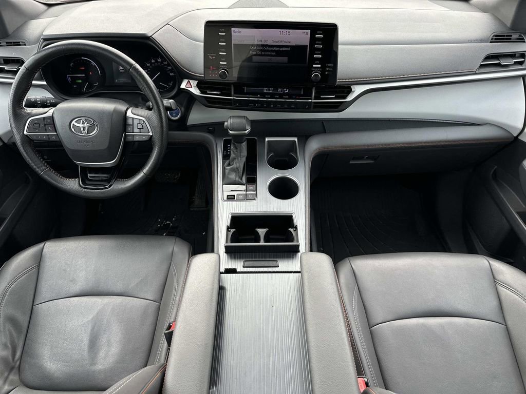 Certified 2021 Toyota Sienna XSE image 14