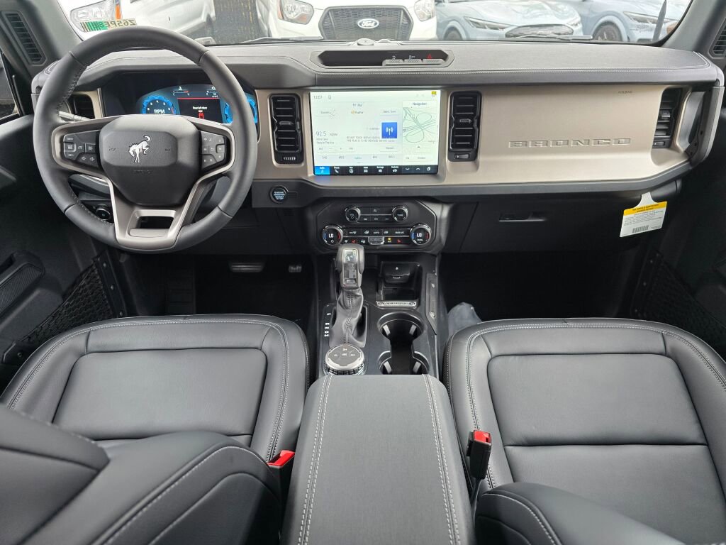 New 2026 Ford Bronco Outer Banks AWD/4WD image 12