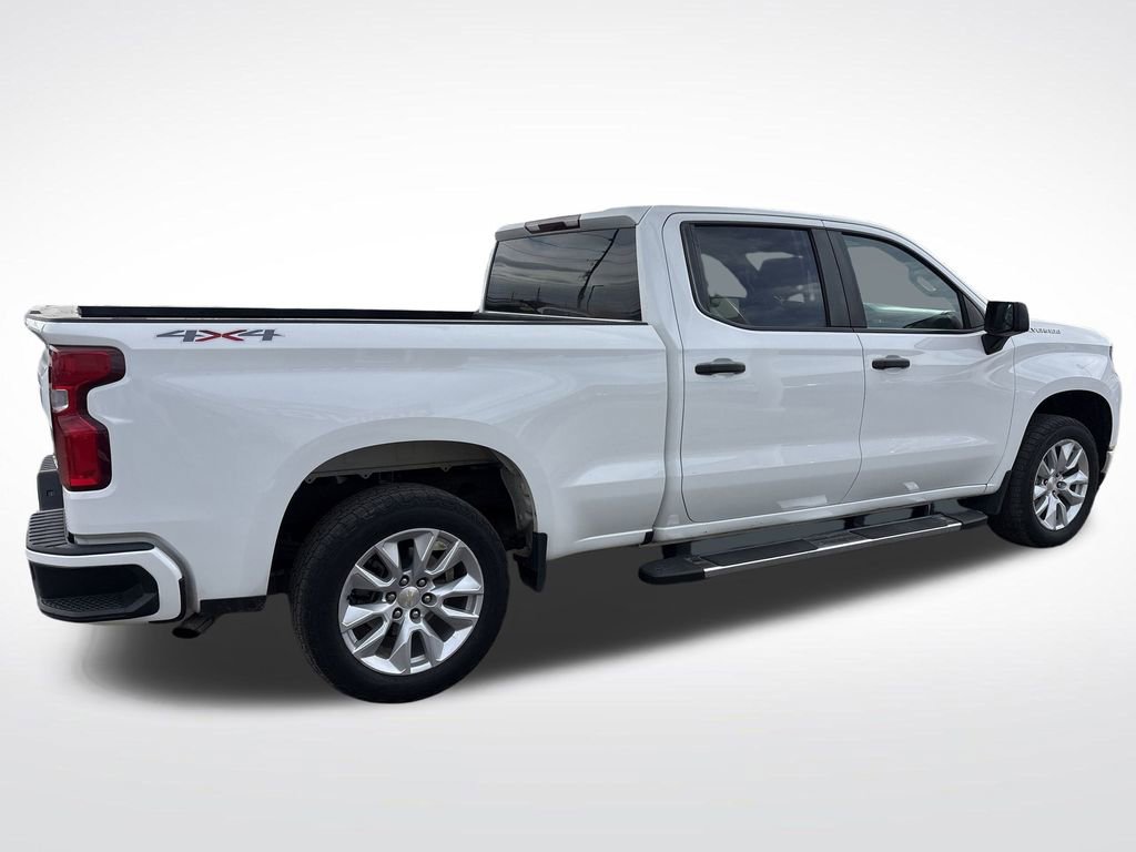 Used 2020 Chevrolet Silverado 1500 Custom w/ Custom Value Package image 5