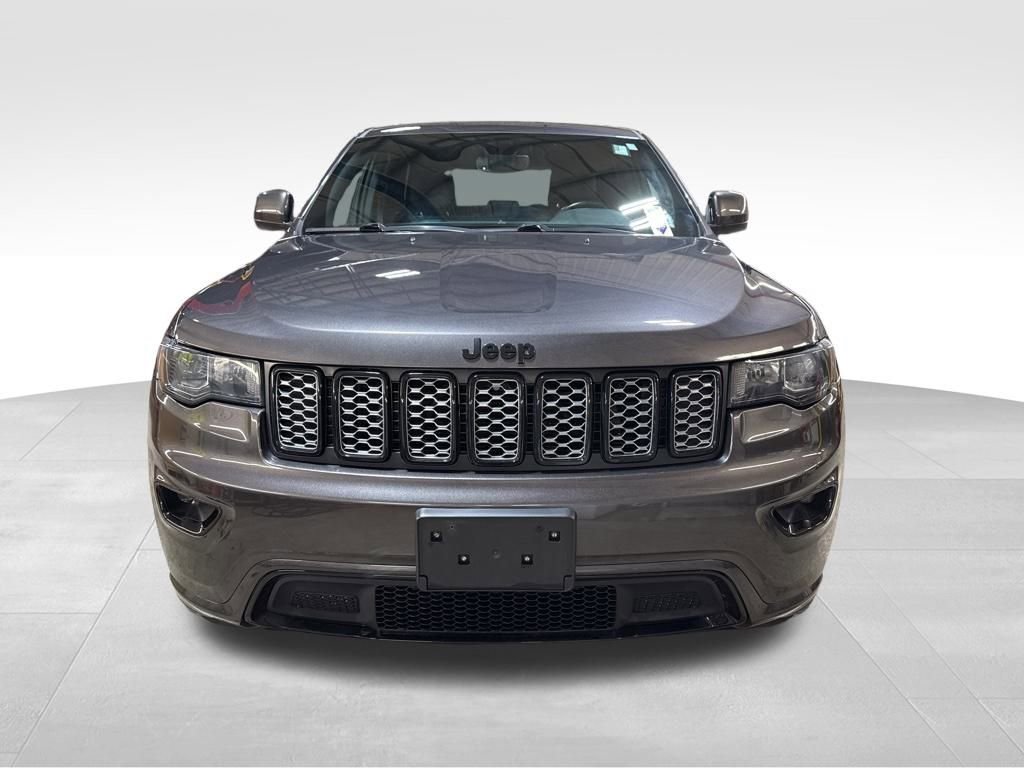 Certified 2020 Jeep Grand Cherokee Altitude image 9