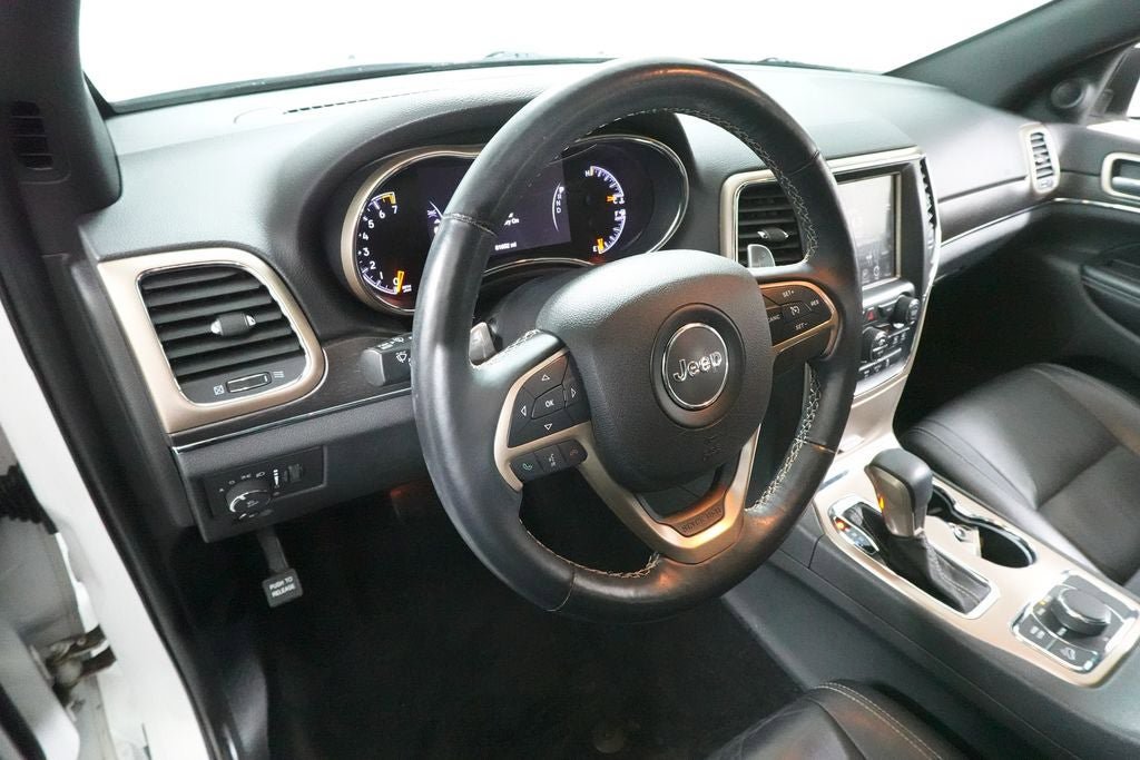 Used 2016 Jeep Grand Cherokee Limited AWD/4WD image 25