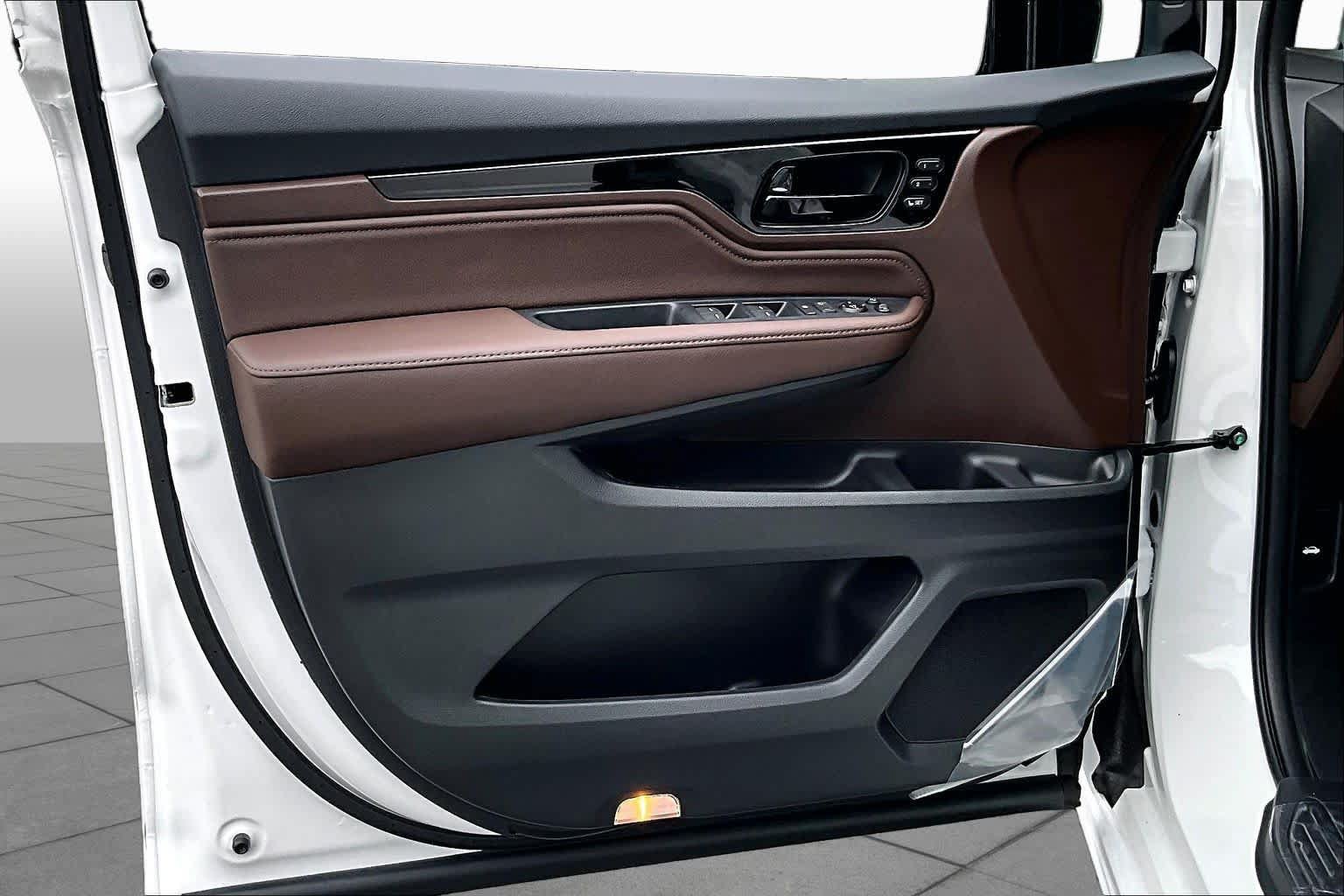 New 2027 Honda Odyssey Elite image 13