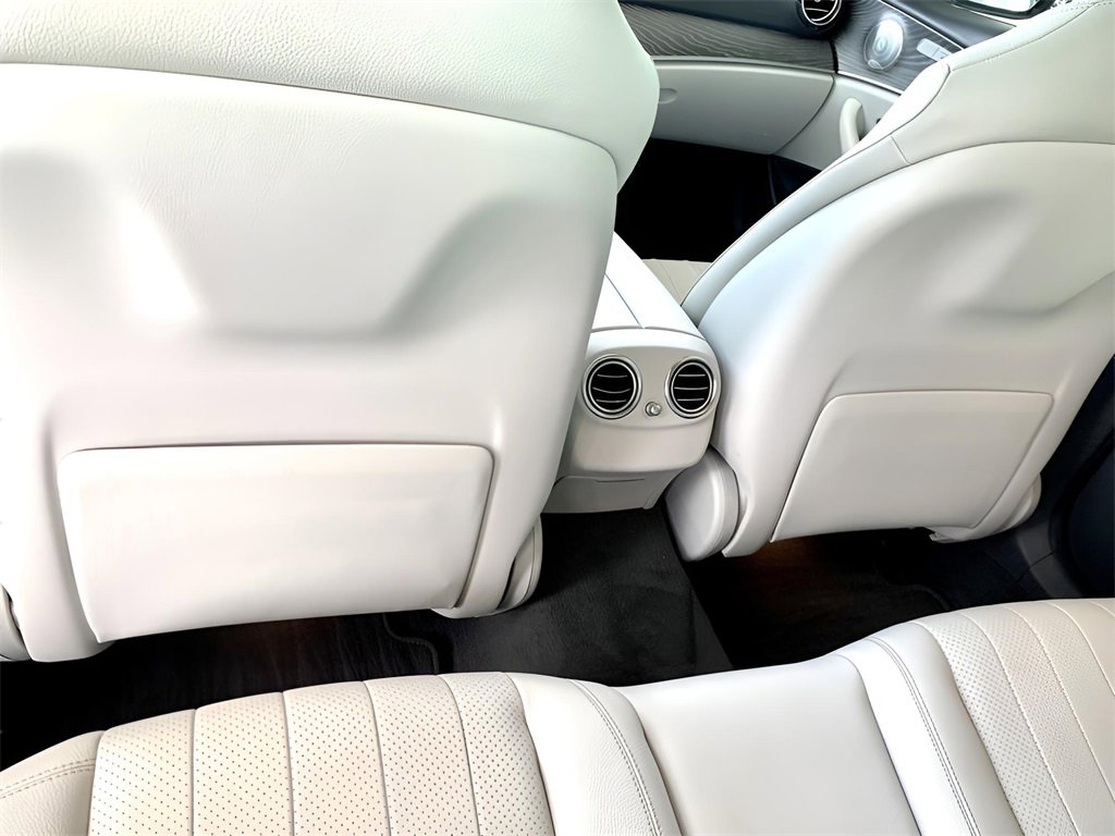 Used 2021 Mercedes-Benz E 350 Sedan image 21