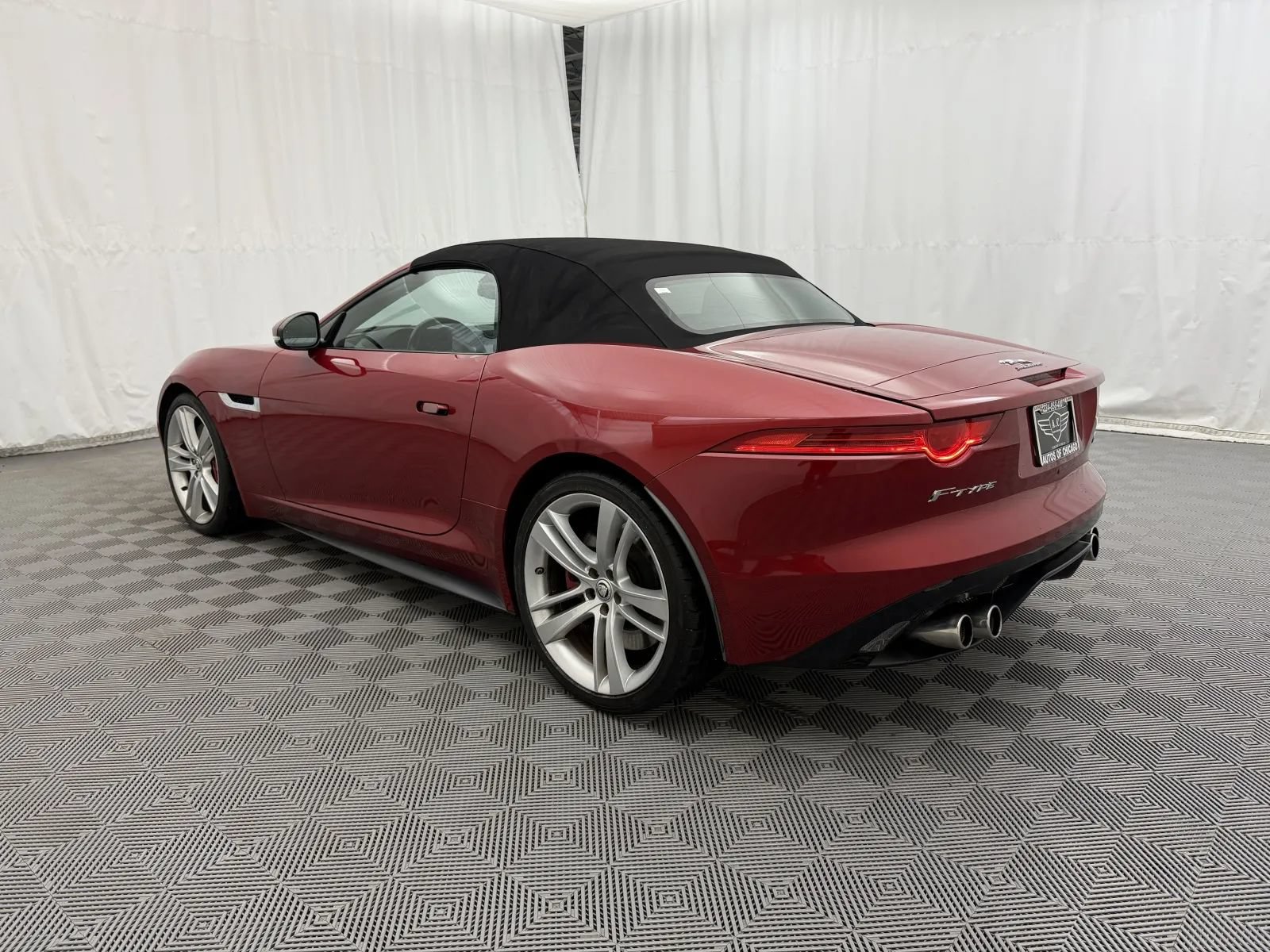 Used 2014 Jaguar F-TYPE S RWD image 7
