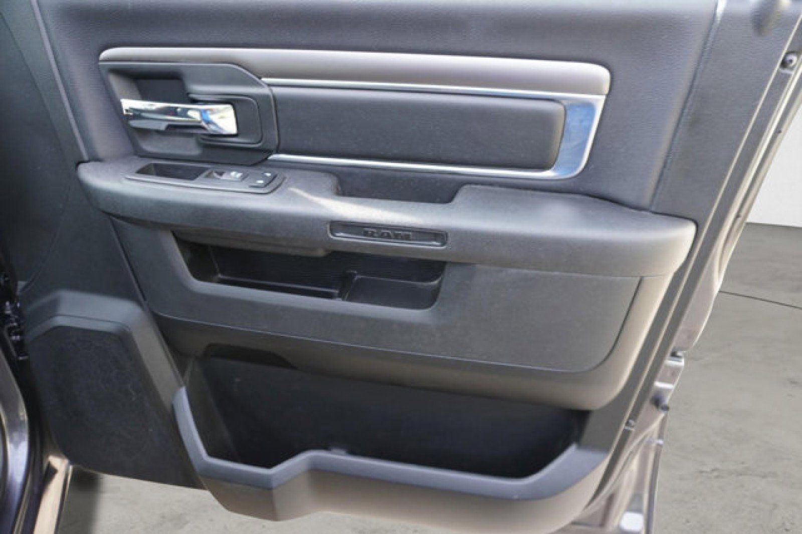 Used 2021 RAM 1500 Classic Warlock w/ Electronics Group image 23