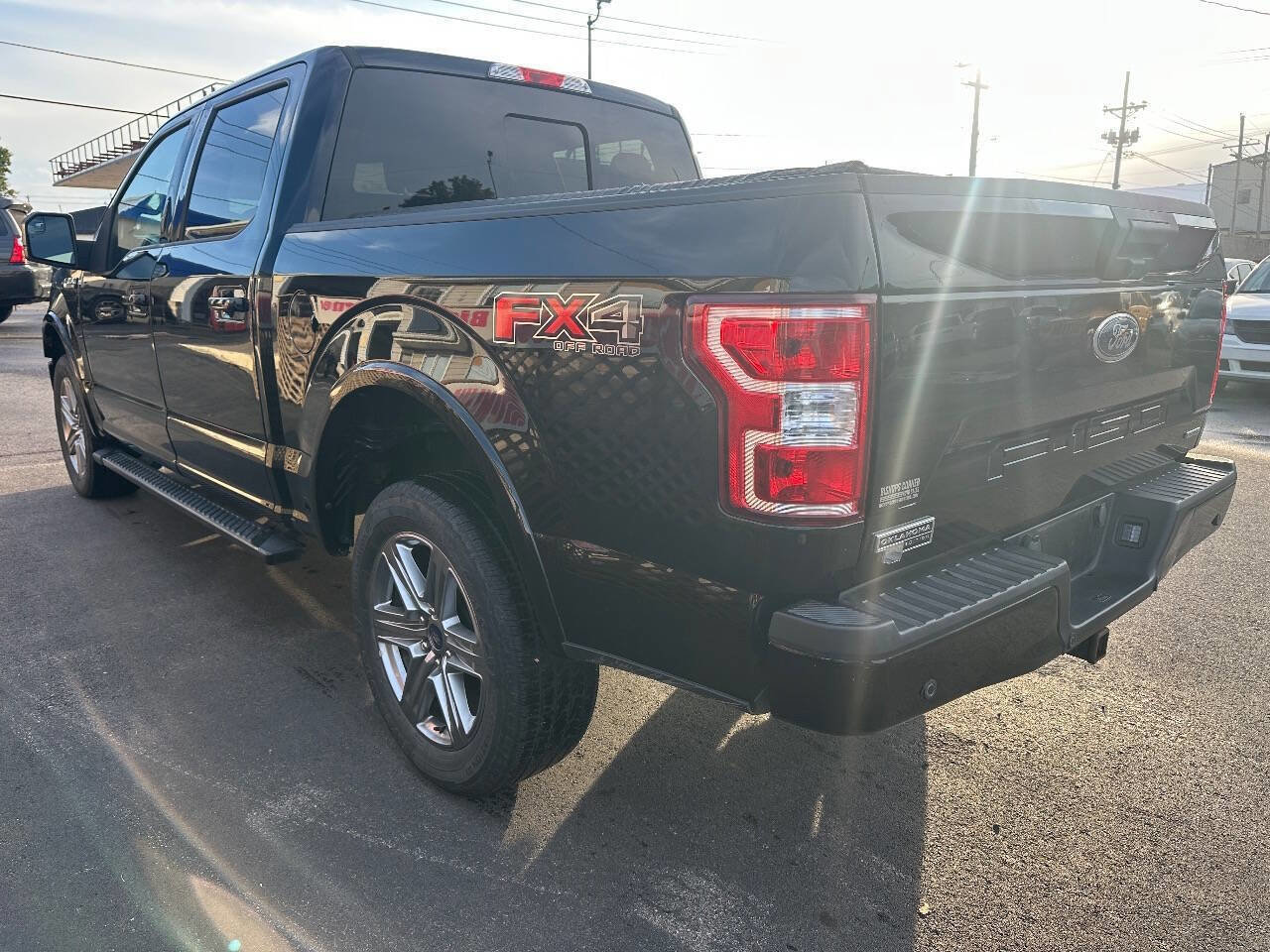 Used 2019 Ford F150 XLT w/ Equipment Group 302A Luxury image 8