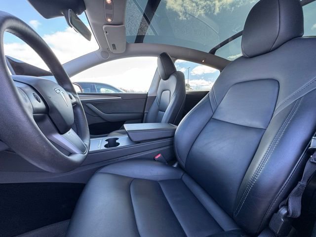 Used 2023 Tesla Model Y Performance image 14